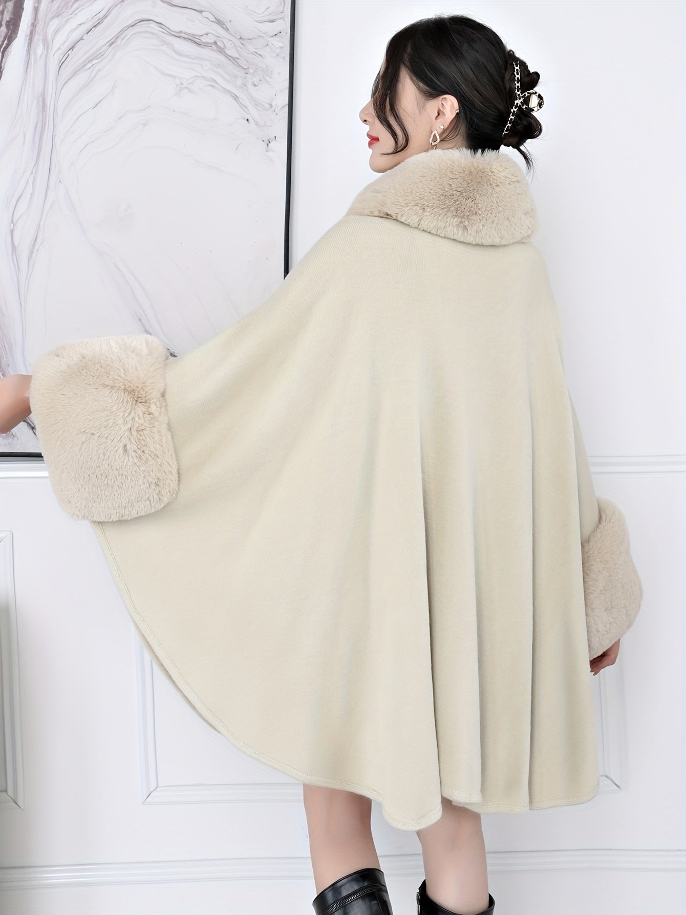 Manteau grande taille femme – Ouvert avec col fausse fourrure