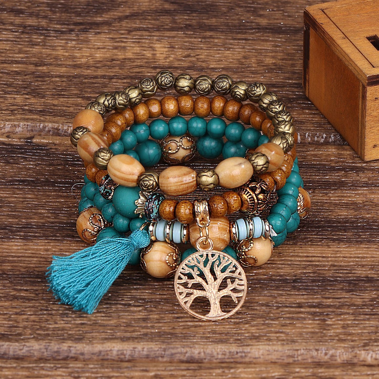 Bracelets bohèmes avec arbre de vie en bois – Set de 4 pour femmes