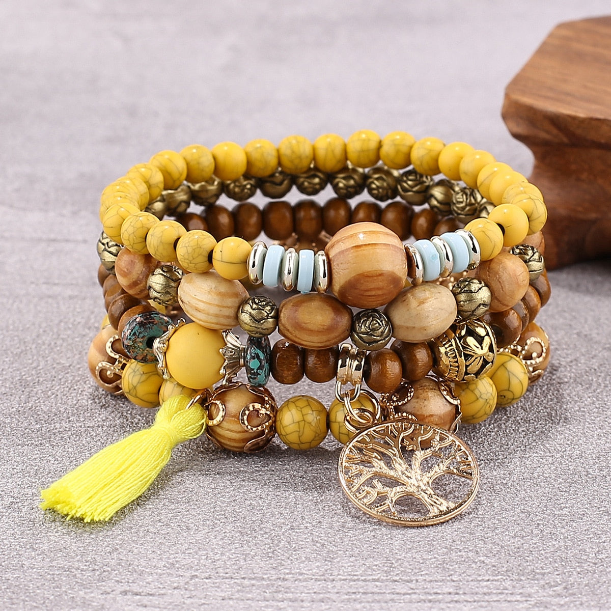 Bracelets bohèmes avec arbre de vie en bois – Set de 4 pour femmes