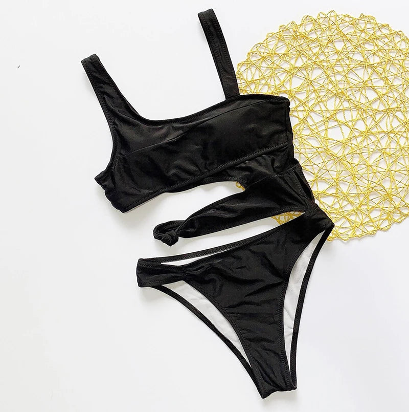 Maillot Une Pièce Noir & Blanc Femme – Sexy & Grande Taille