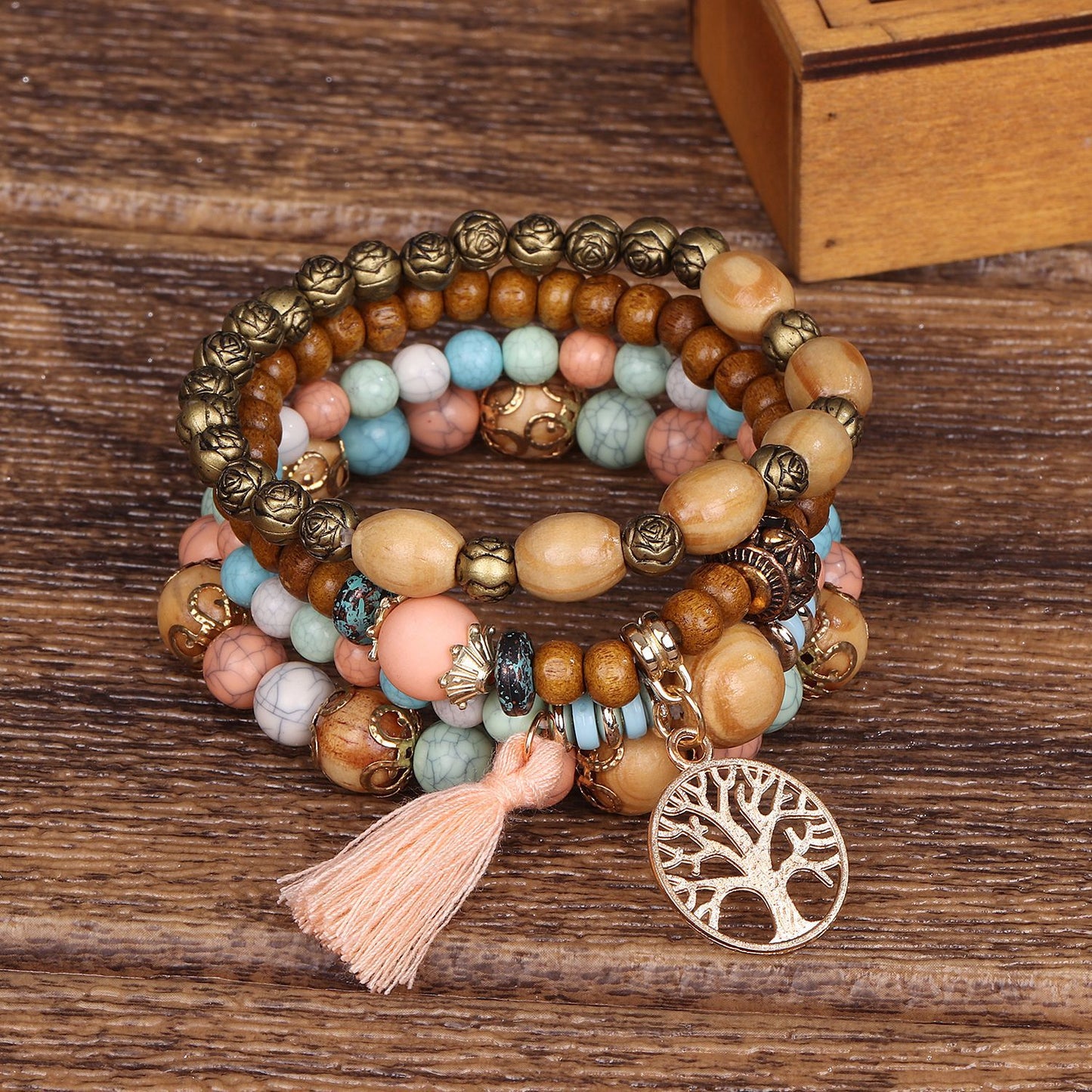 Bracelets bohèmes avec arbre de vie en bois – Set de 4 pour femmes