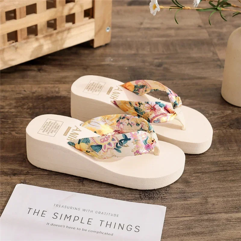 Tongs Femme Été – Sandales de Plage Mode Confortables