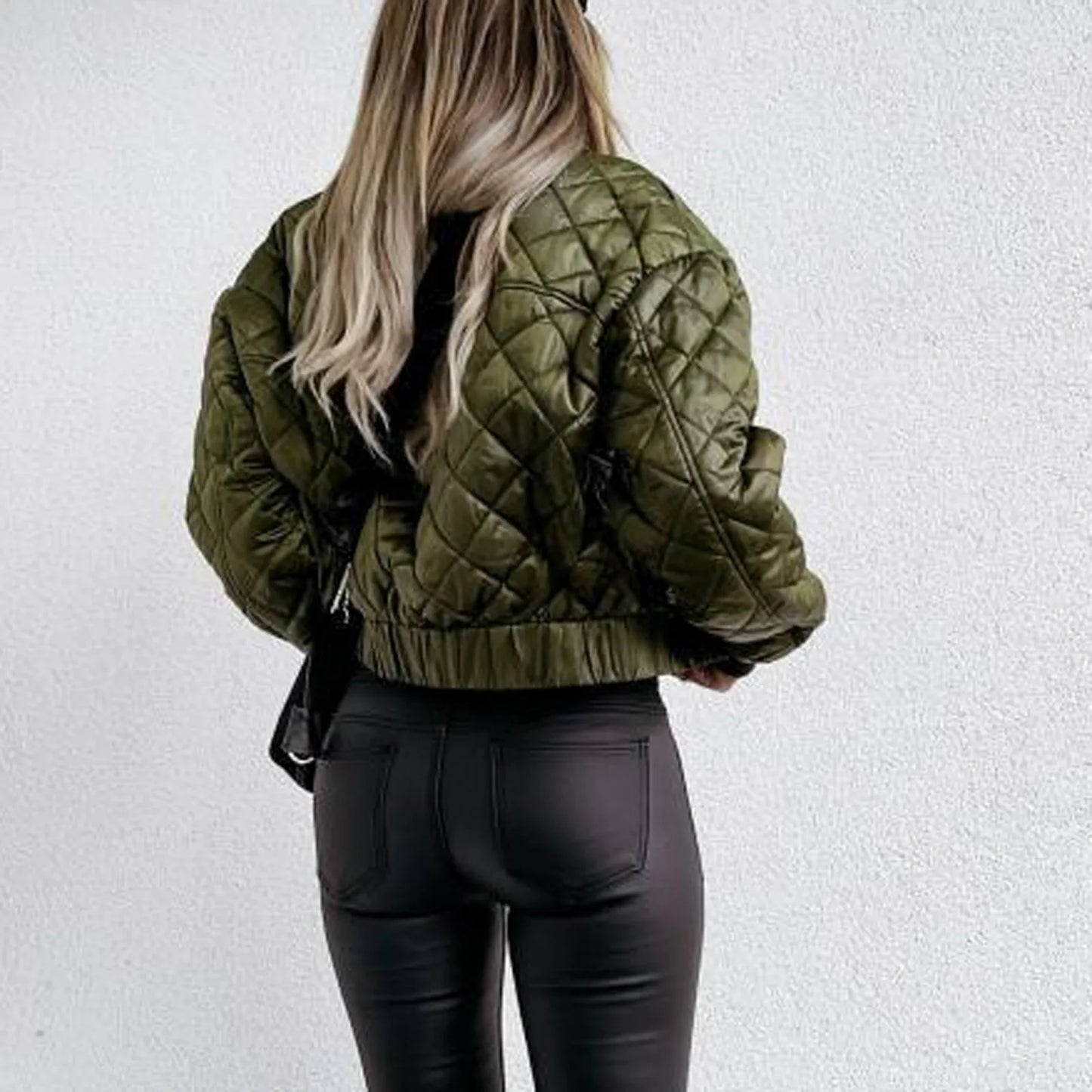 Veste courte femme automne – Bomber zippé à carreaux chaud & stylé