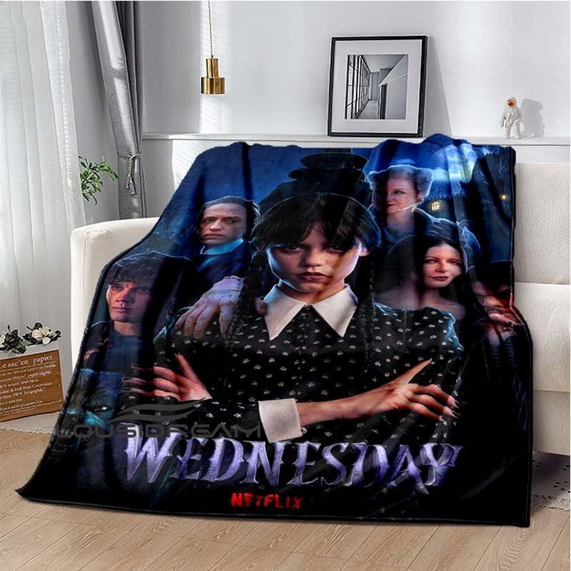 Couverture Wednesday Addams imprimée, douce et confortable
