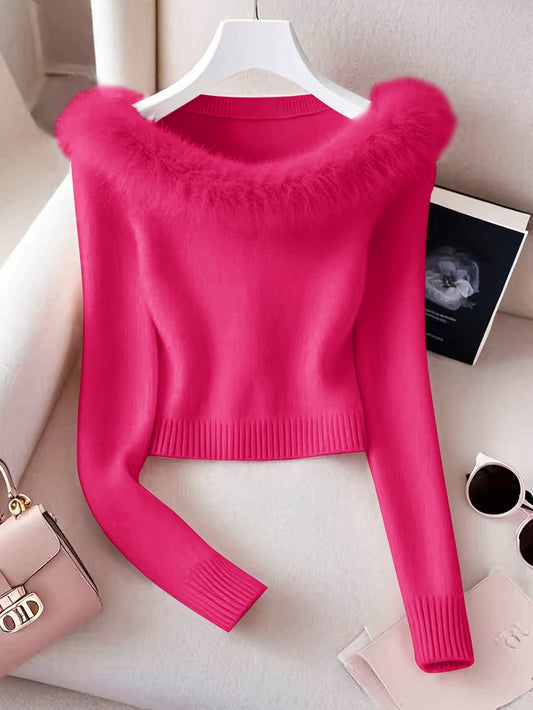 Pull élégante femme – épaules nues & col fausse fourrure