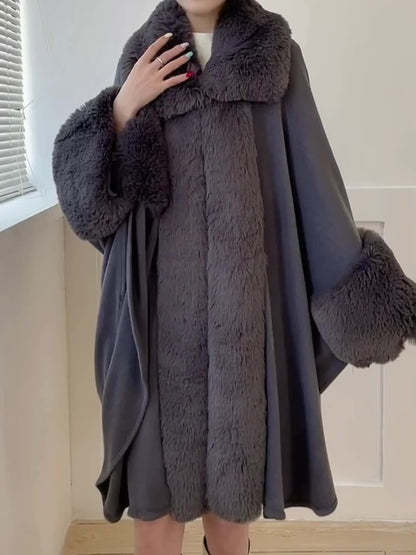 Manteau grande taille femme – Ouvert avec col fausse fourrure