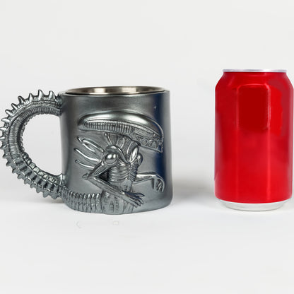 Mug Alien Xenomorph 3D 🛸 – Tasse inox unique pour fans Sci-Fi GTIJARA