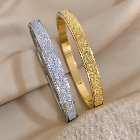 Bracelet Jonc Doré Givré en Acier Inoxydable – Waterproof & Unisexe