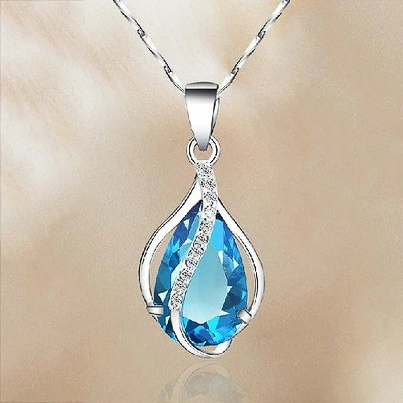 Collier Goutte Bleu Zircon – Élégance & Romance