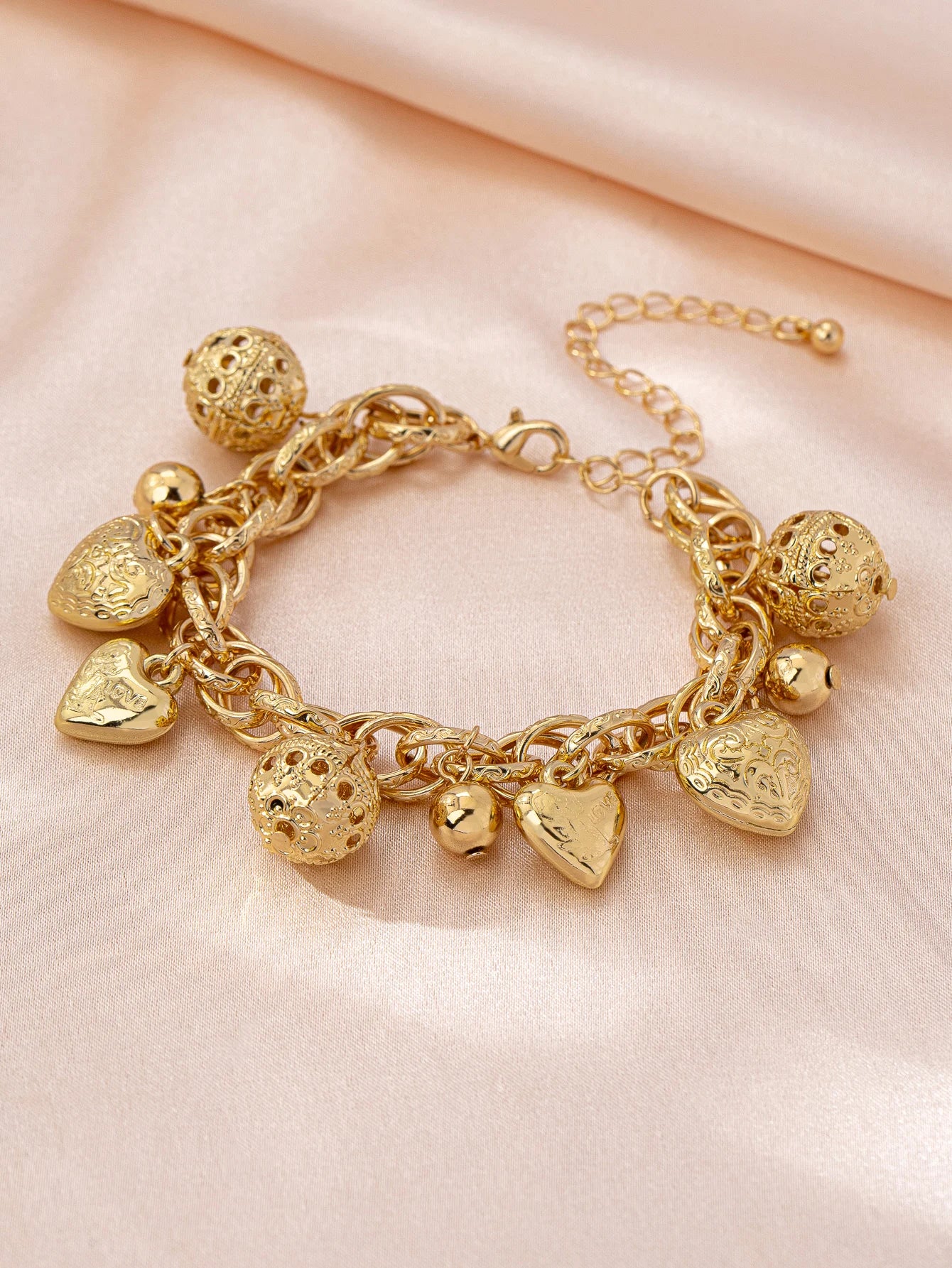 Bracelet Cœur Femme Plaqué Or – Élégant