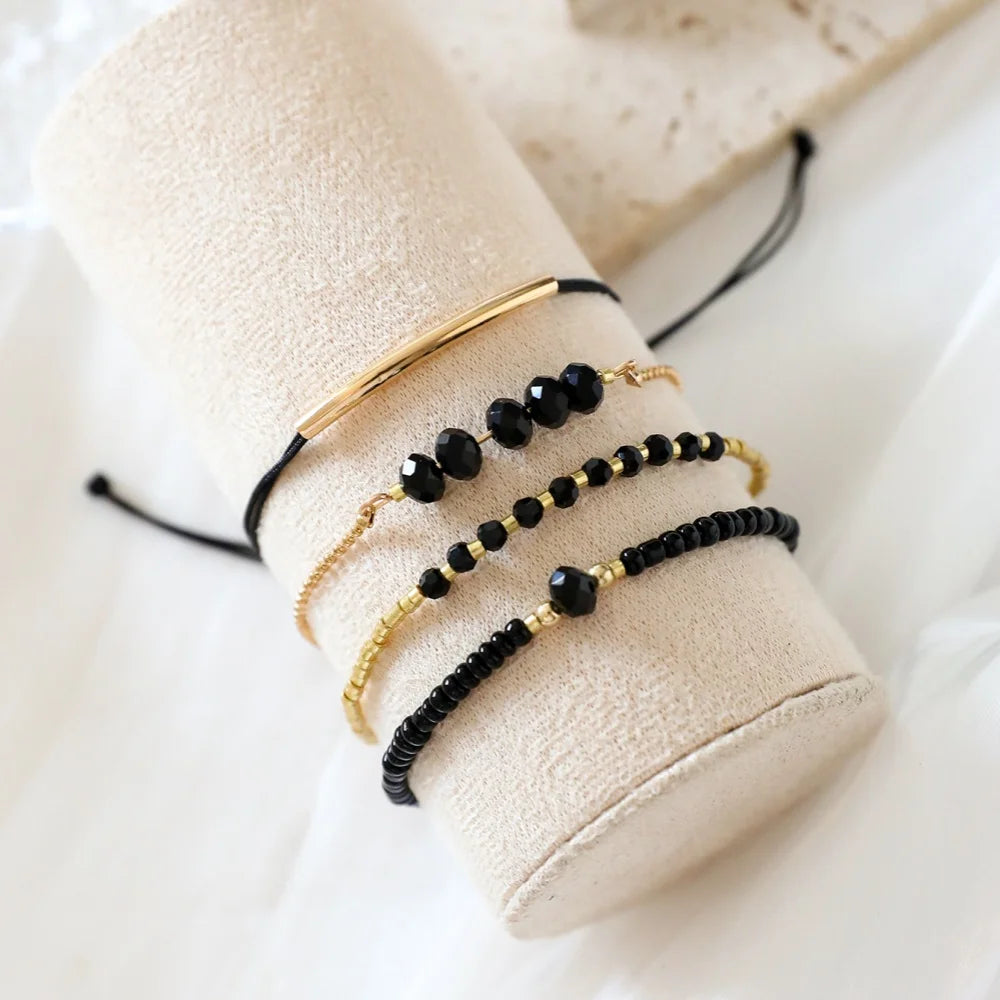Bracelets Bohème Noirs 4pcs – Perles & Pierres Verre