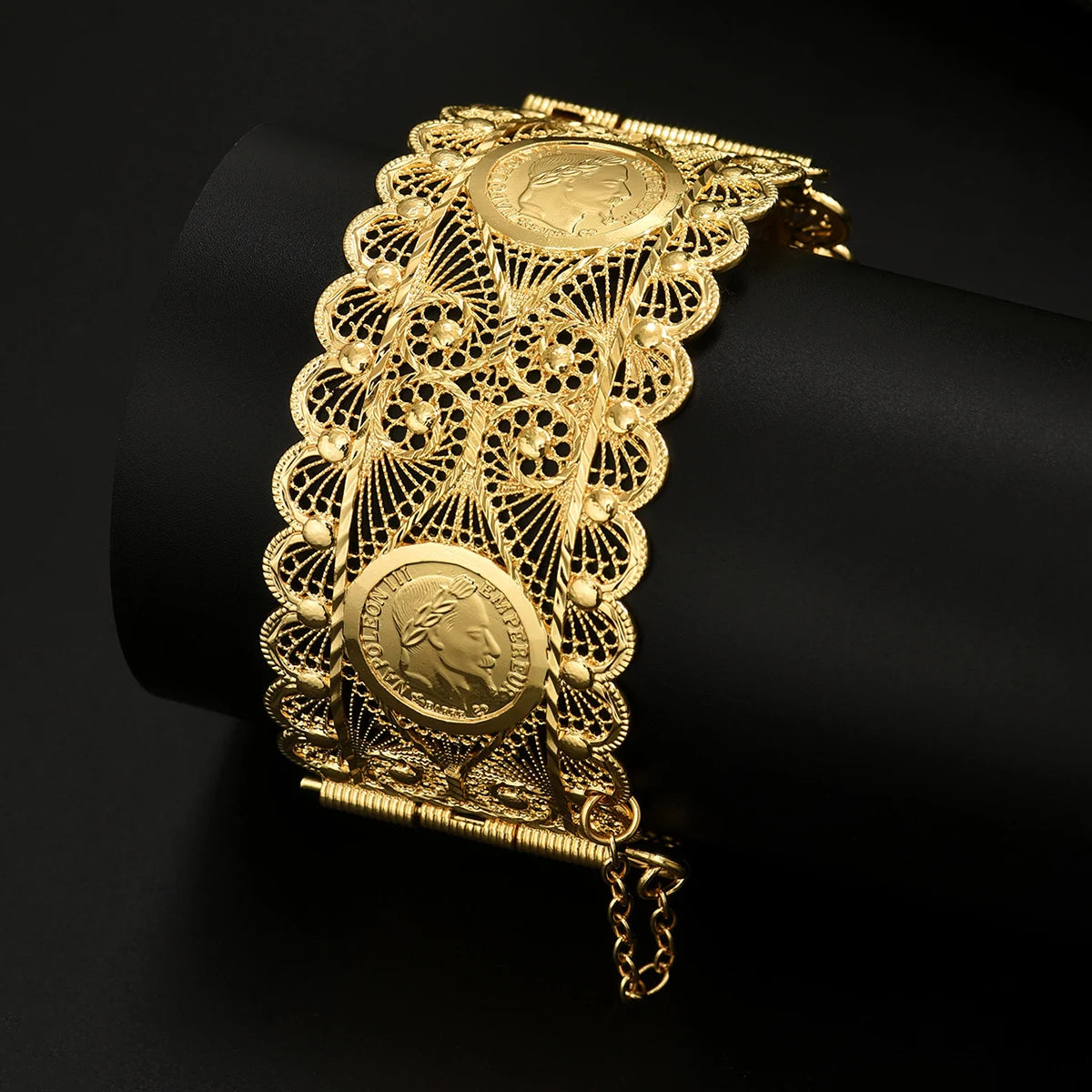 Bracelet élégant  – Style Pièce Napoléon