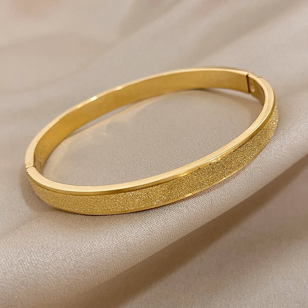 Bracelet Jonc Doré Givré en Acier Inoxydable – Waterproof & Unisexe