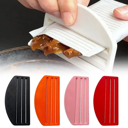 Distributeur Friandises Chat – Tube Manuel Réutilisable