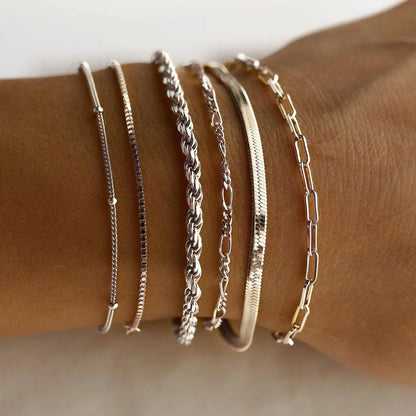 Bracelets Bohèmes  Femme – Chaînes Multi-Rangs Élégantes