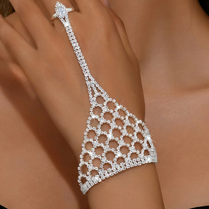 Chaîne de Main – Bracelet Doigt Élégant Luxe