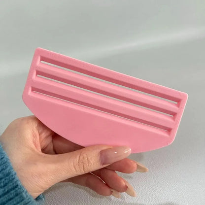 Distributeur Friandises Chat – Tube Manuel Réutilisable