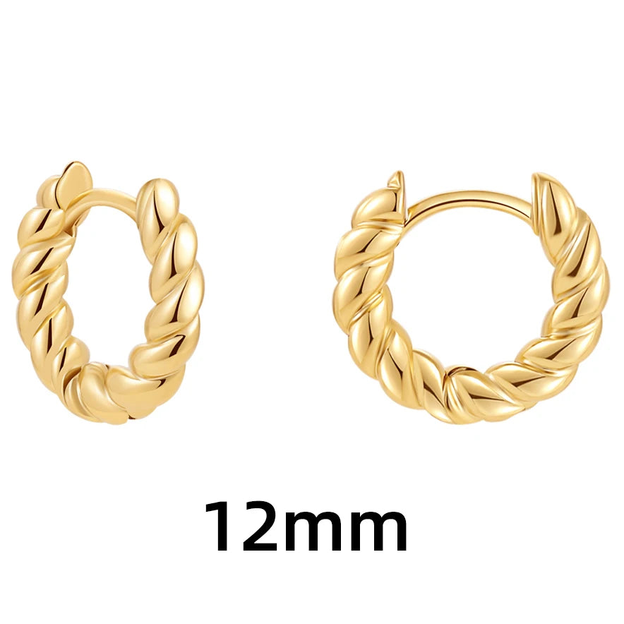 Boucles d’Oreilles Créoles Torsadées Femme – Mini Huggie Dorées