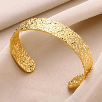 Bracelet Manchette Large Femme Doré – Acier Inoxydable