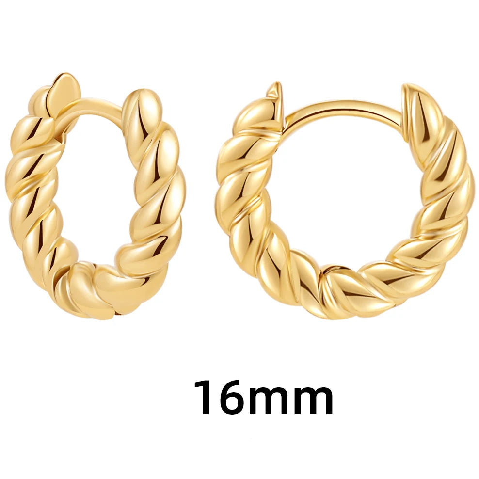 Boucles d’Oreilles Créoles Torsadées Femme – Mini Huggie Dorées
