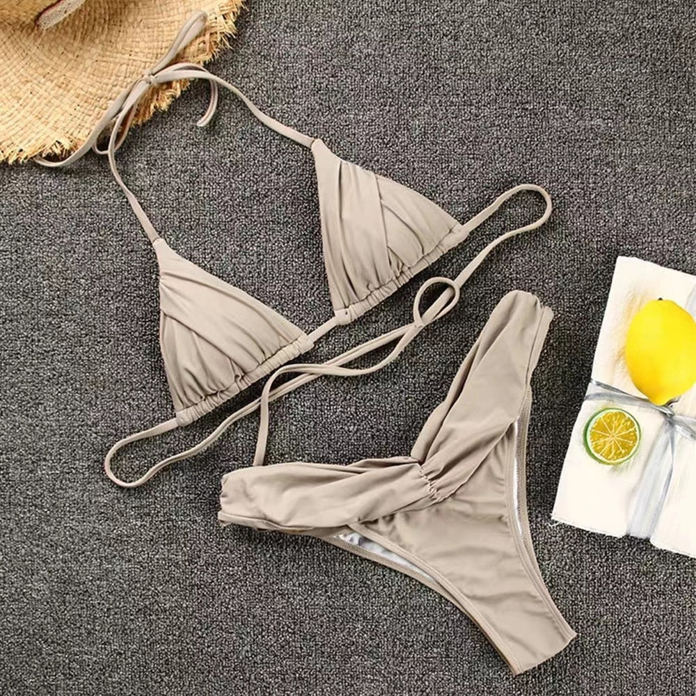 Nouvelle et belle Collection de Maillot de bain brésilien pour femmes, col licou, ensemble deux pièces, plissé, triangle