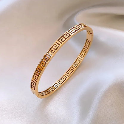 Bracelet Manchette Acier 316L – Design Ajouré Élégant