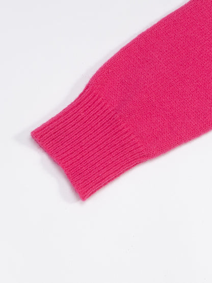 Pull élégante femme – épaules nues & col fausse fourrure