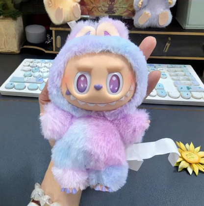 LABUBU THE MONSTERS – Mystery Box Figurine Surprise