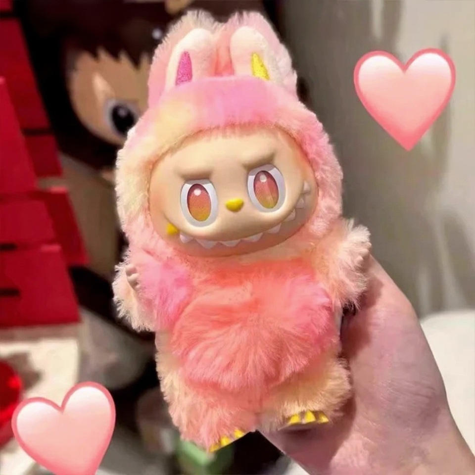 LABUBU THE MONSTERS – Mystery Box Figurine Surprise